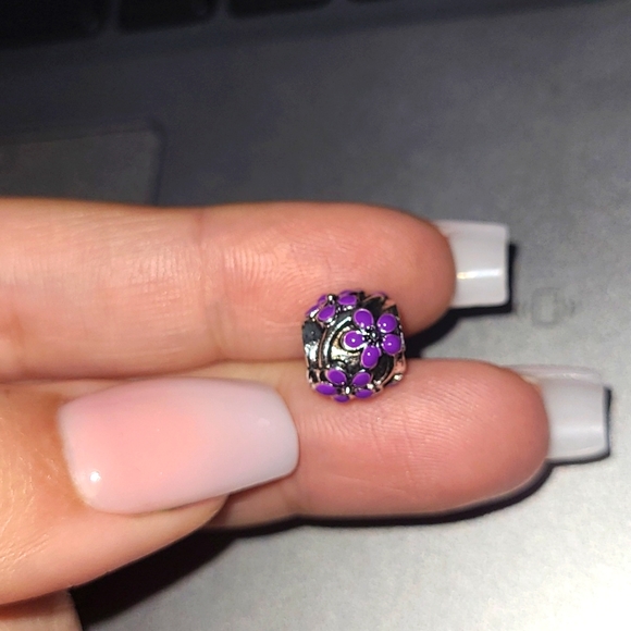 Flower Garden Purple Charm - Picture 4 of 4